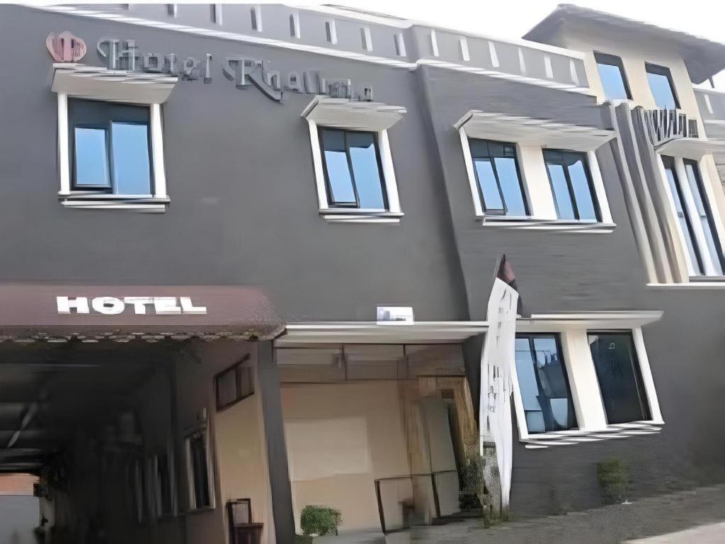 Hotel Khalista Purwakarta Exteriör bild