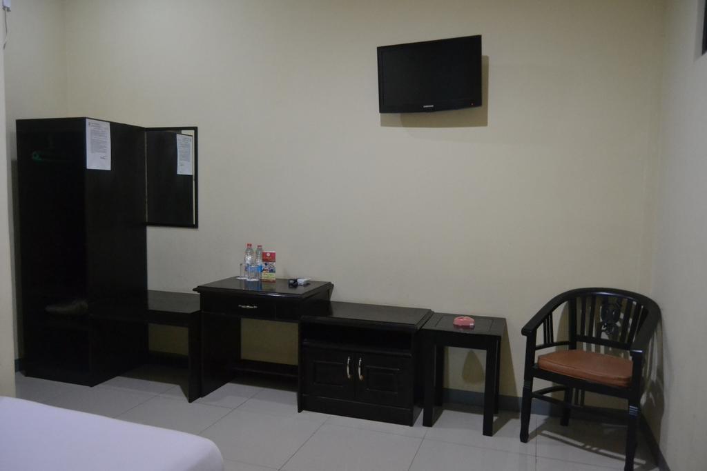 Hotel Khalista Purwakarta Rum bild
