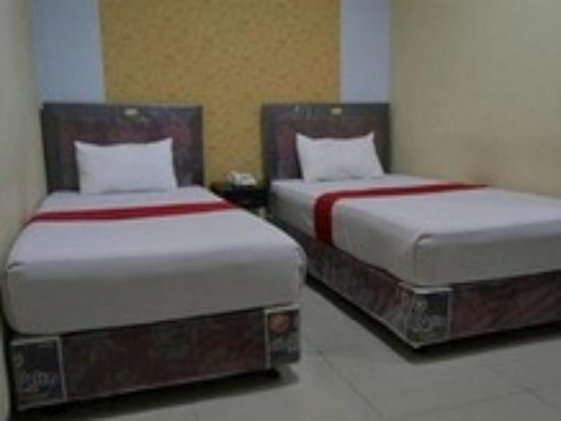 Hotel Khalista Purwakarta Exteriör bild